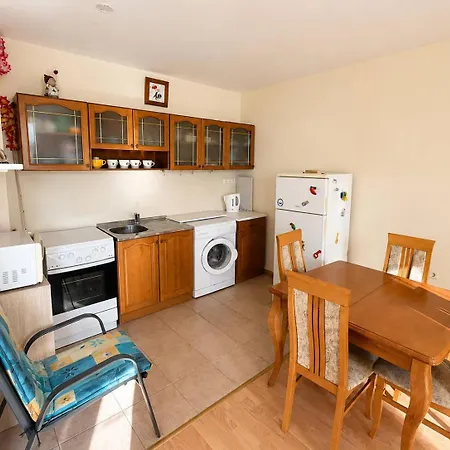 Two-bedroom With Garden View *